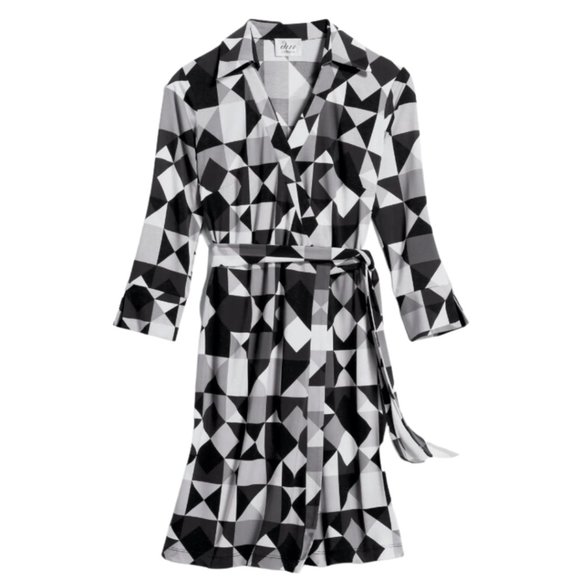 Julie Dillon Dresses & Skirts - Julie Dillon Black & Gray Knit Wrap Dress Size 10